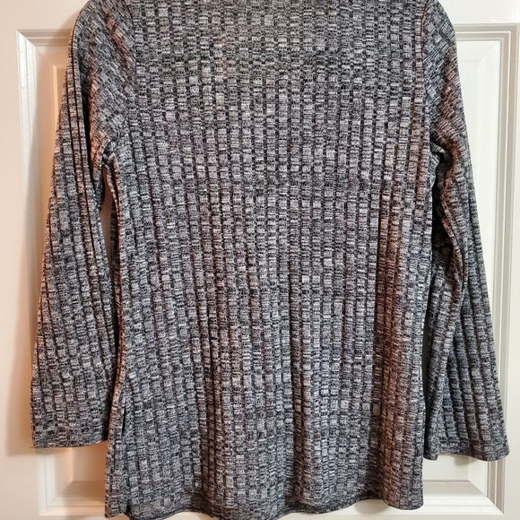 Chenault - Picture 3 of 3